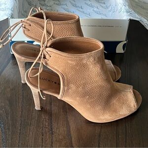 Lucky Brand Tan Suede Heels - Size 9.5